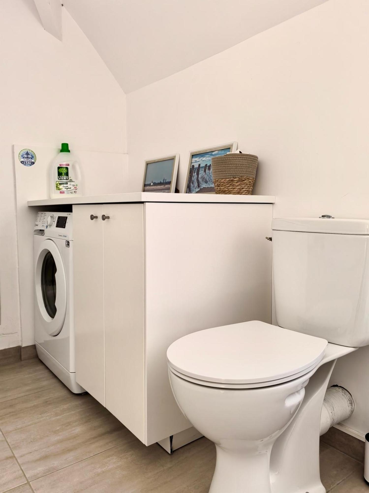 La Triolette, Maison Chaleureuse, Independante Et Refaite A Neuf Dans Le Vieux Coutainville, Tourisme Ou Teletravail Егон-Кутанвил Екстериор снимка